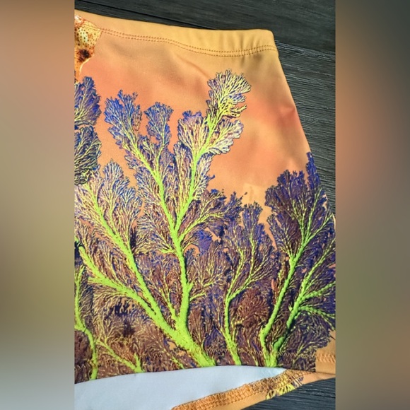 ZARA Ocean Reef Design Tap Shorts - Size M - Picture 4 of 14